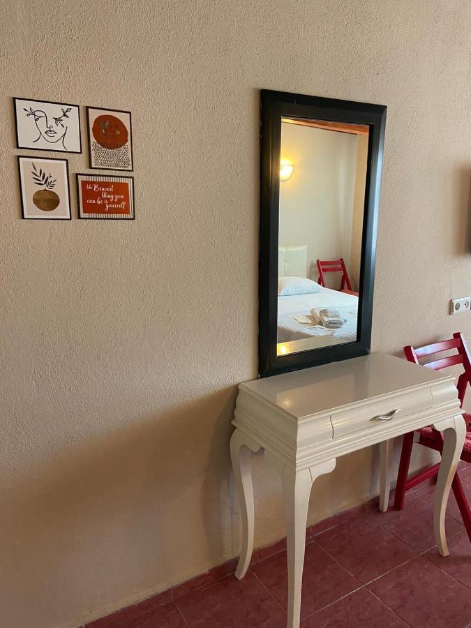 Nese Hotel Çeşme Εξωτερικό φωτογραφία